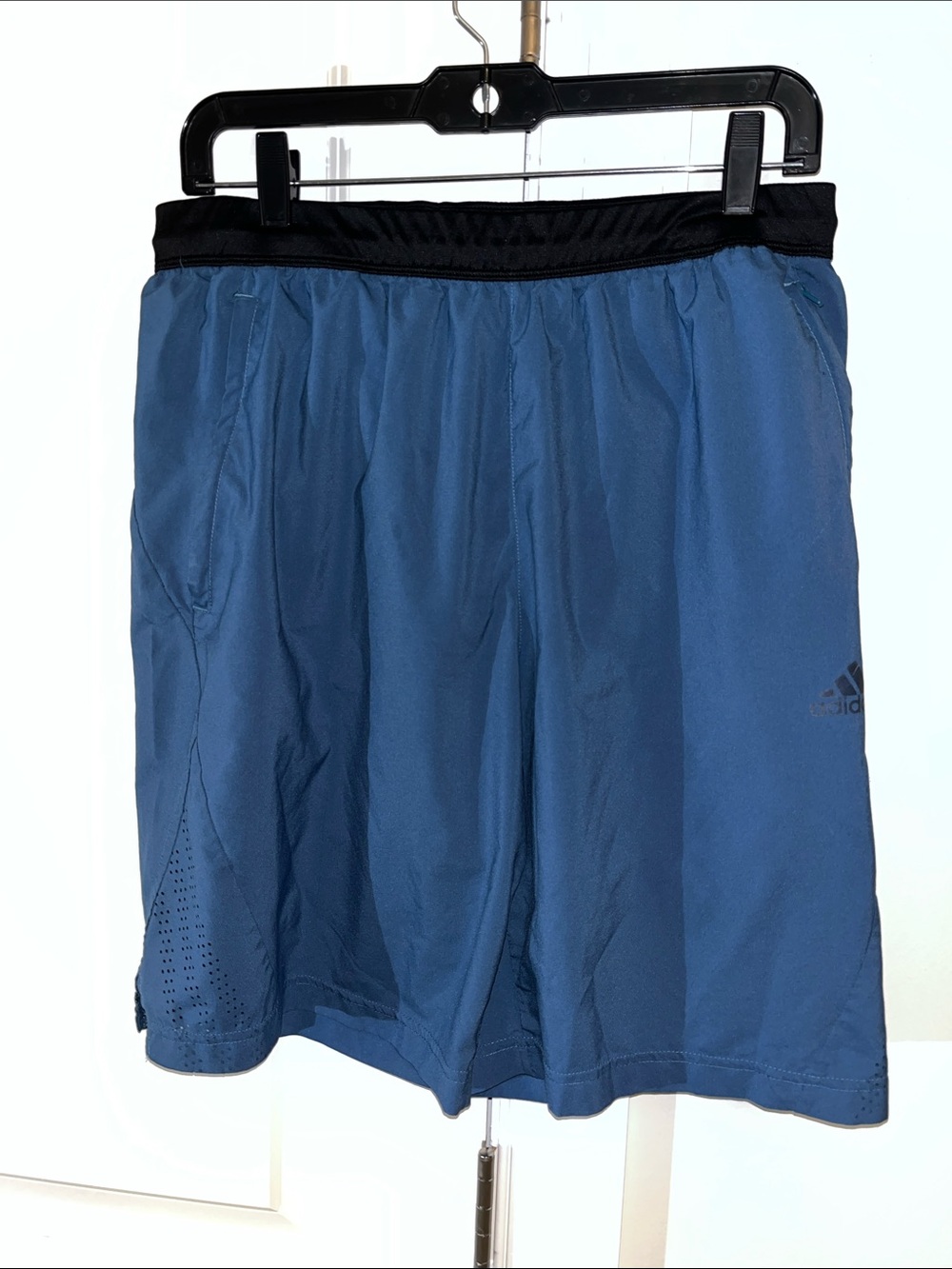 Adidas Stretch Waist Blue Gray soccer gym work out men’s basketball shorts L